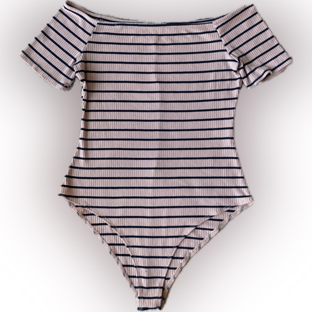 Charlotte Russe Striped Off The Shoulder Ribbed Bodysuit, Women’s Size Small
